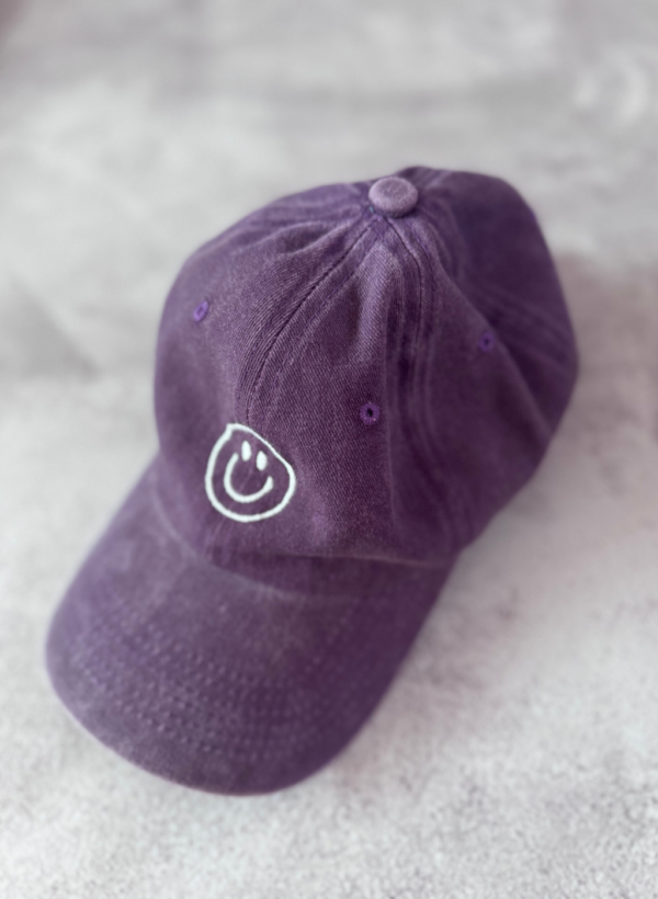 GORRA CARA VIOLETA